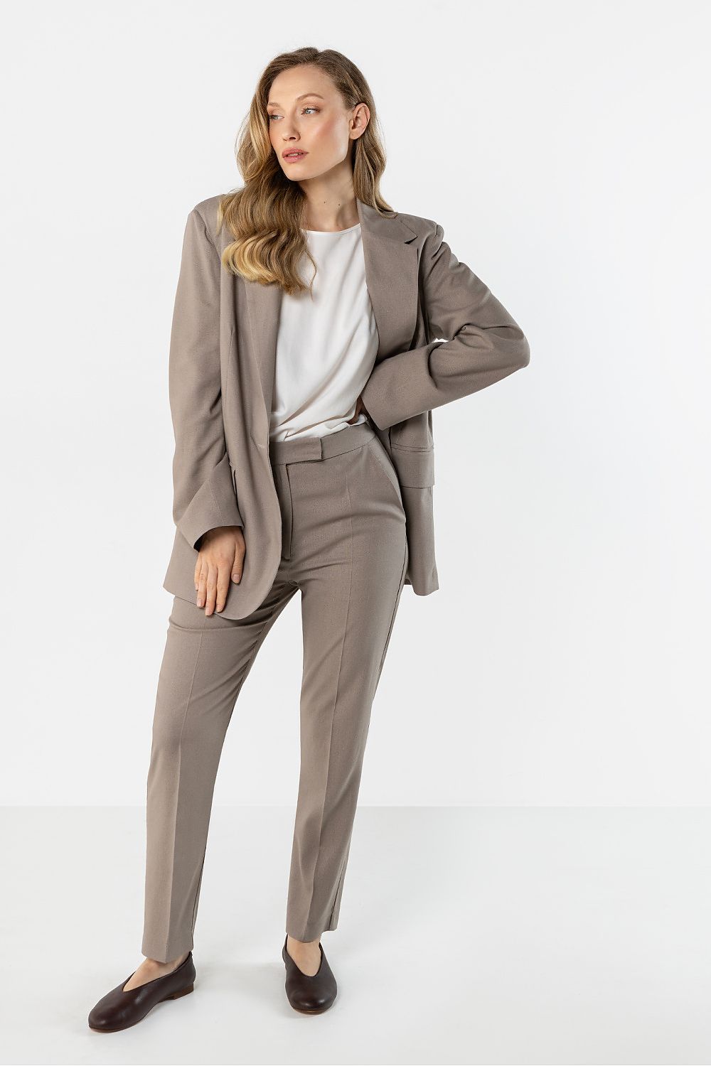  Pantaloni de damă model 225296 awama 
