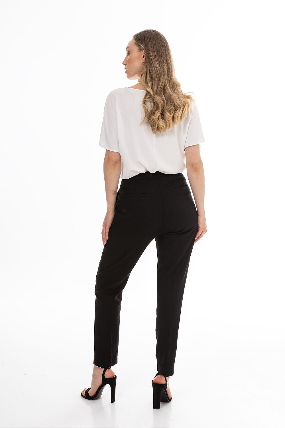  Pantaloni de damă model 225297 awama 