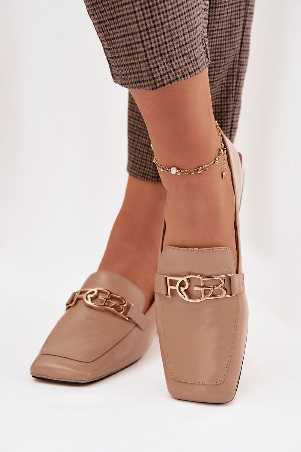  Şlapi model 225362 Step in style 