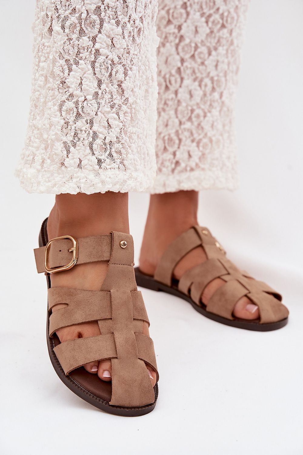  Şlapi model 225382 Step in style 