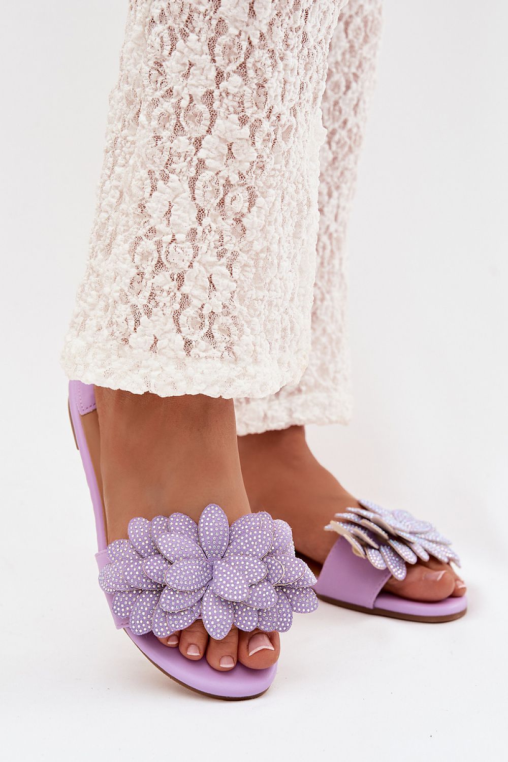  Şlapi model 225386 Step in style 