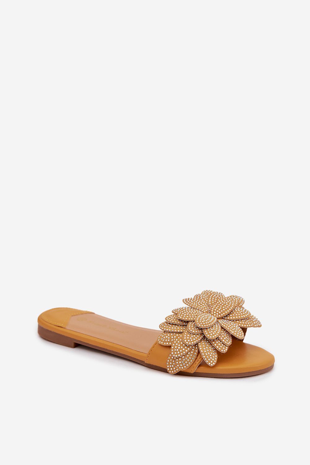  Şlapi model 225388 Step in style 