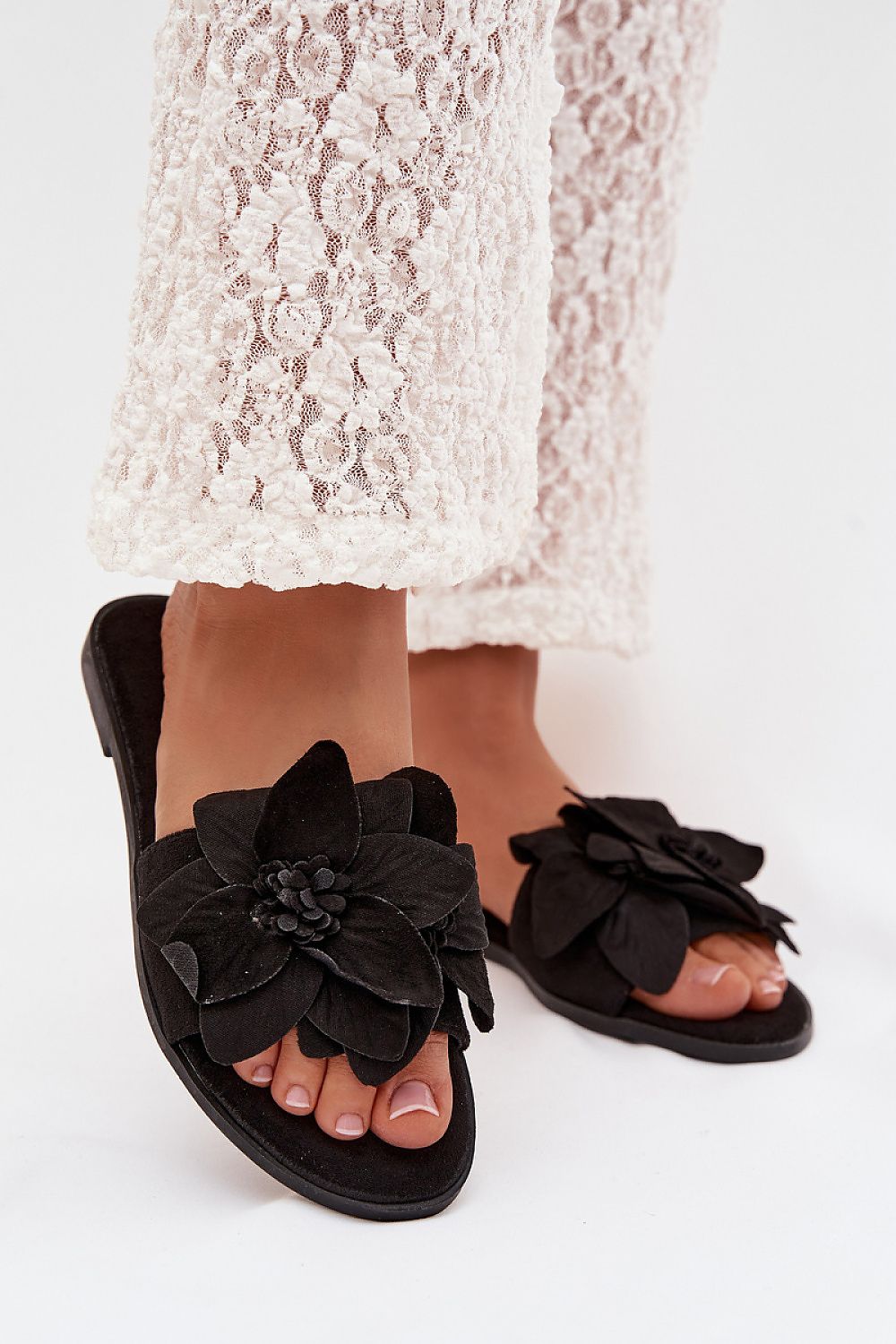  Şlapi model 225390 Step in style 