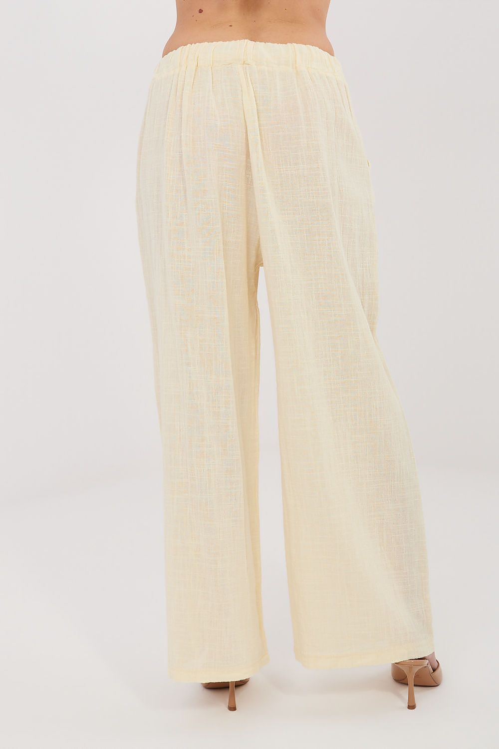  Pantaloni de damă model 225496 Italy Moda 