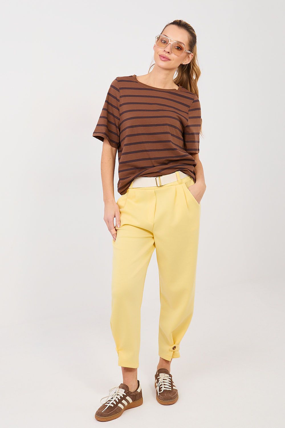  Pantaloni de trening model 225524 Italy Moda 