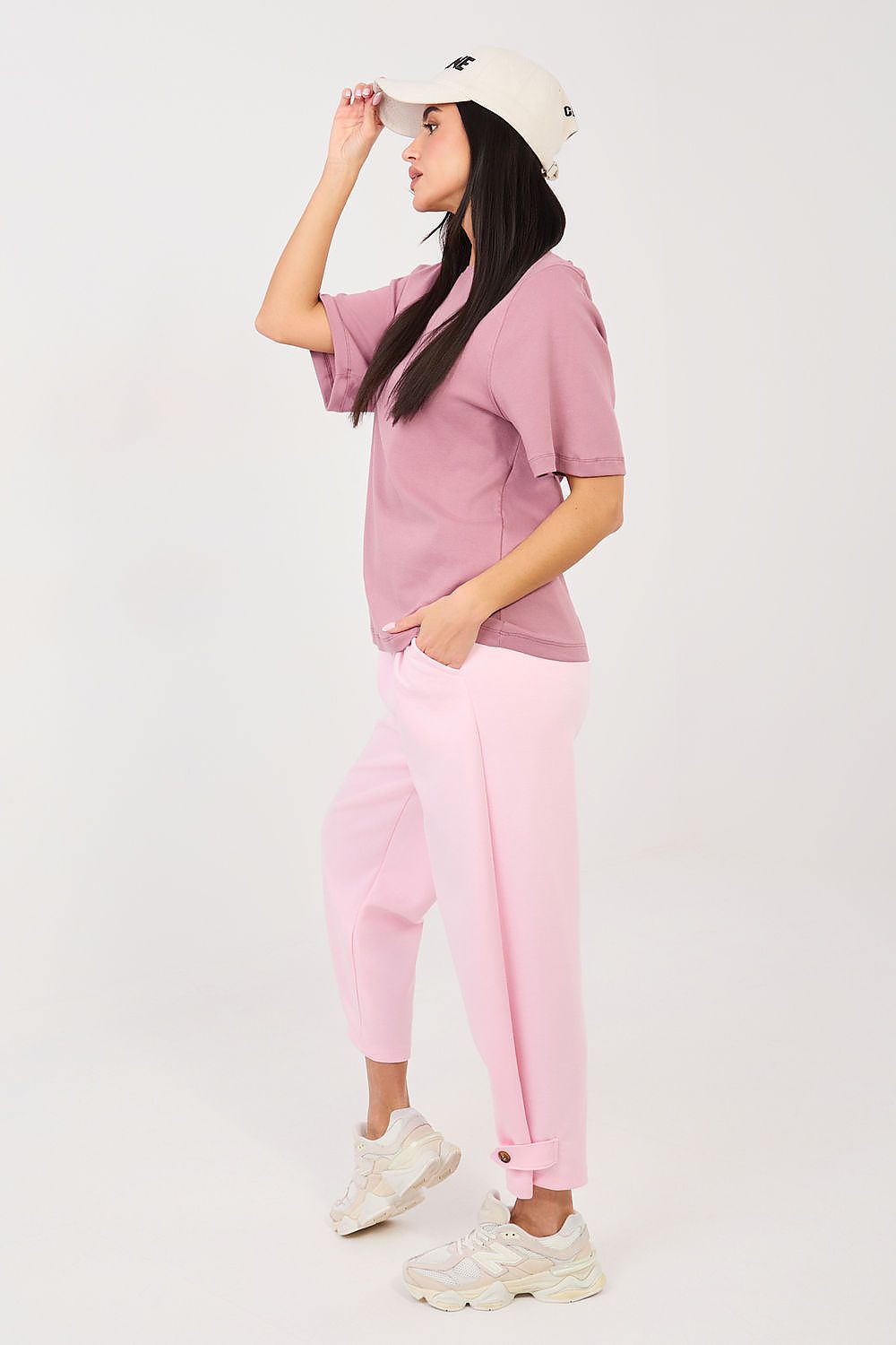  Pantaloni de trening model 225525 Italy Moda 
