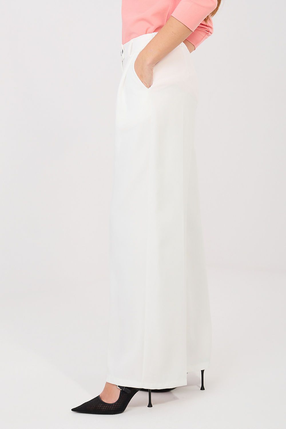  Pantaloni de damă model 225560 Rue Paris 