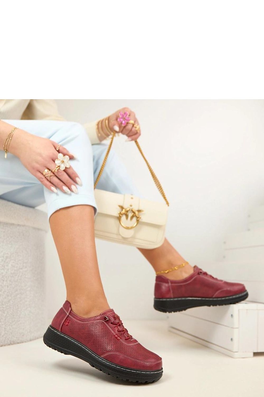 Pantofi model 225590 Solea 