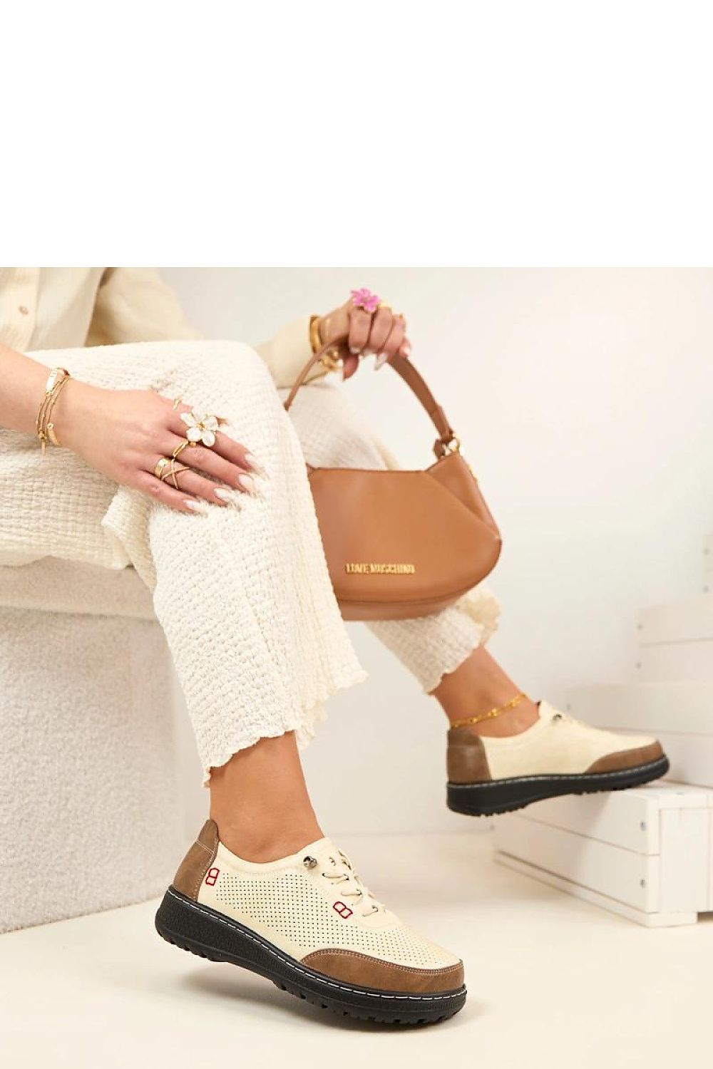  Pantofi model 225592 Solea 