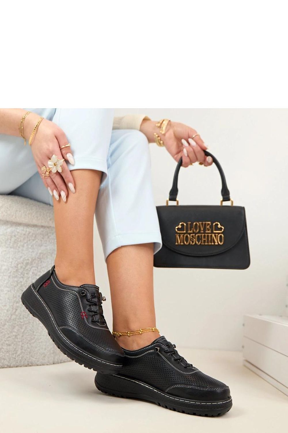  Pantofi model 225594 Solea 