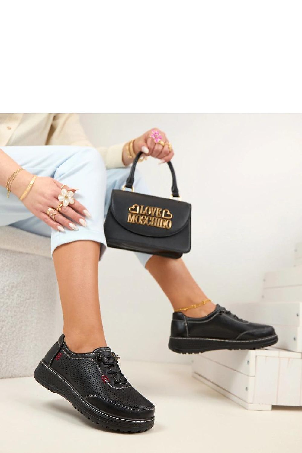  Pantofi model 225594 Solea 