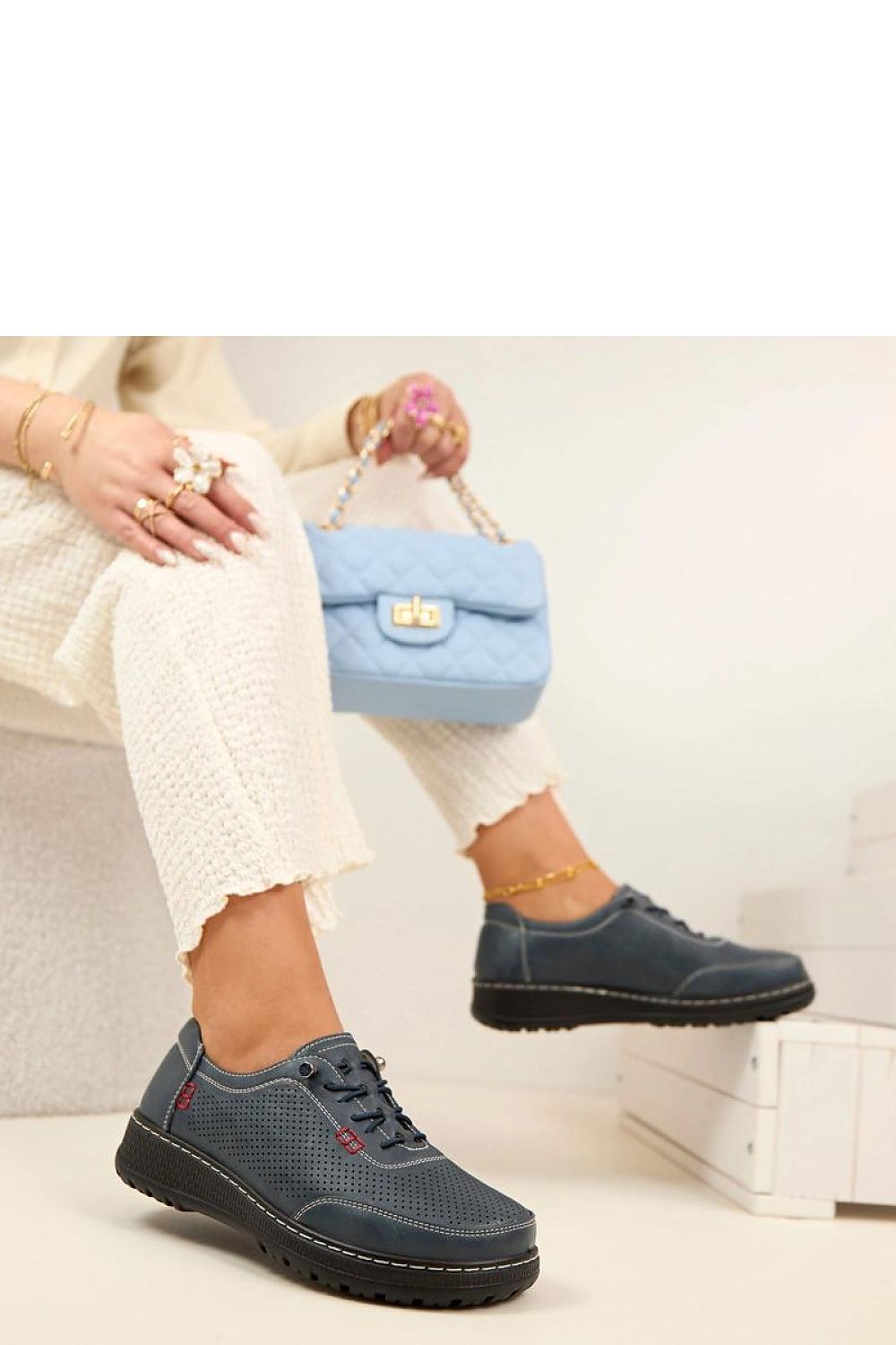 Pantofi model 225599 Solea 