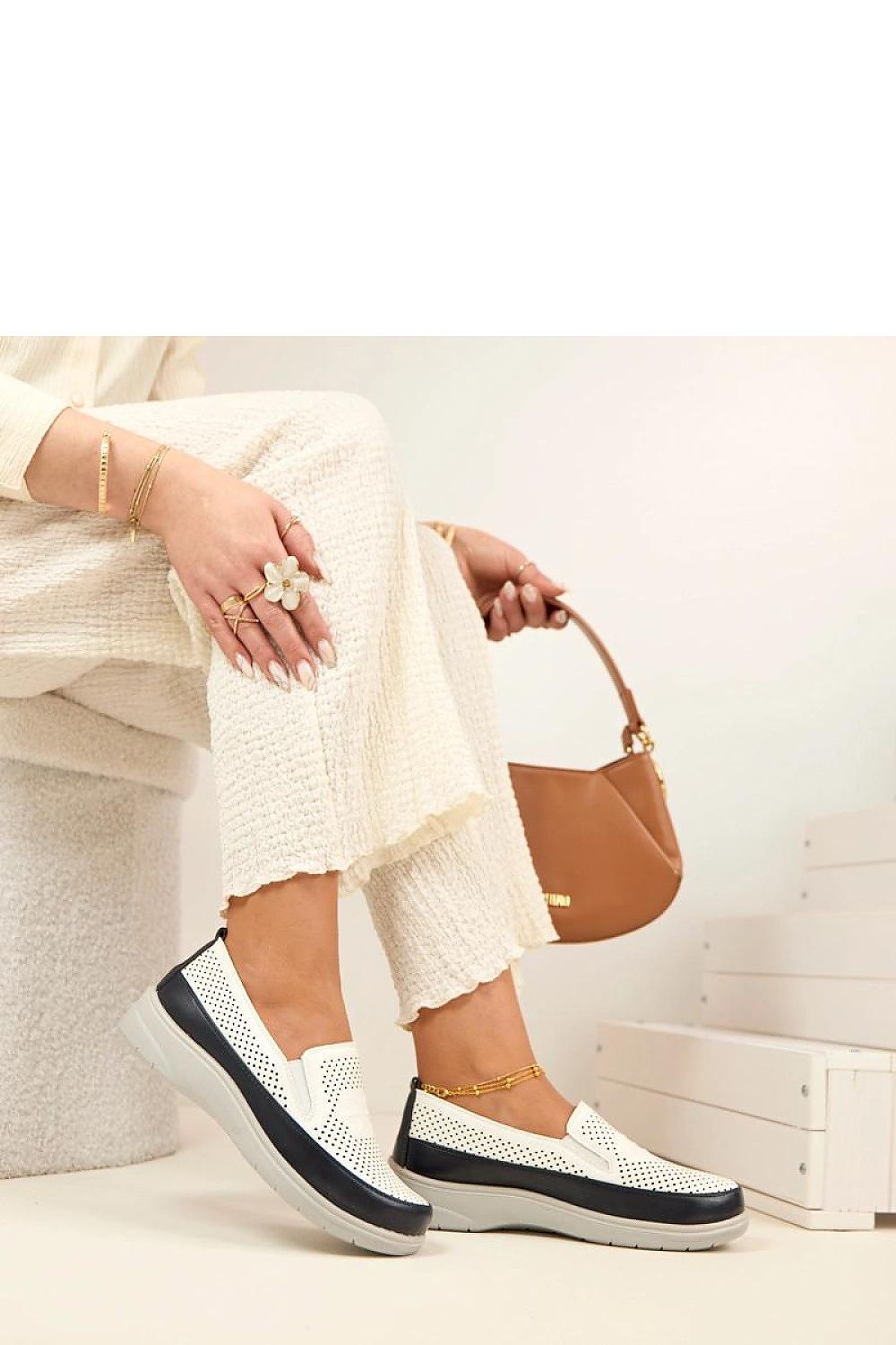  Pantofi model 225601 Solea 