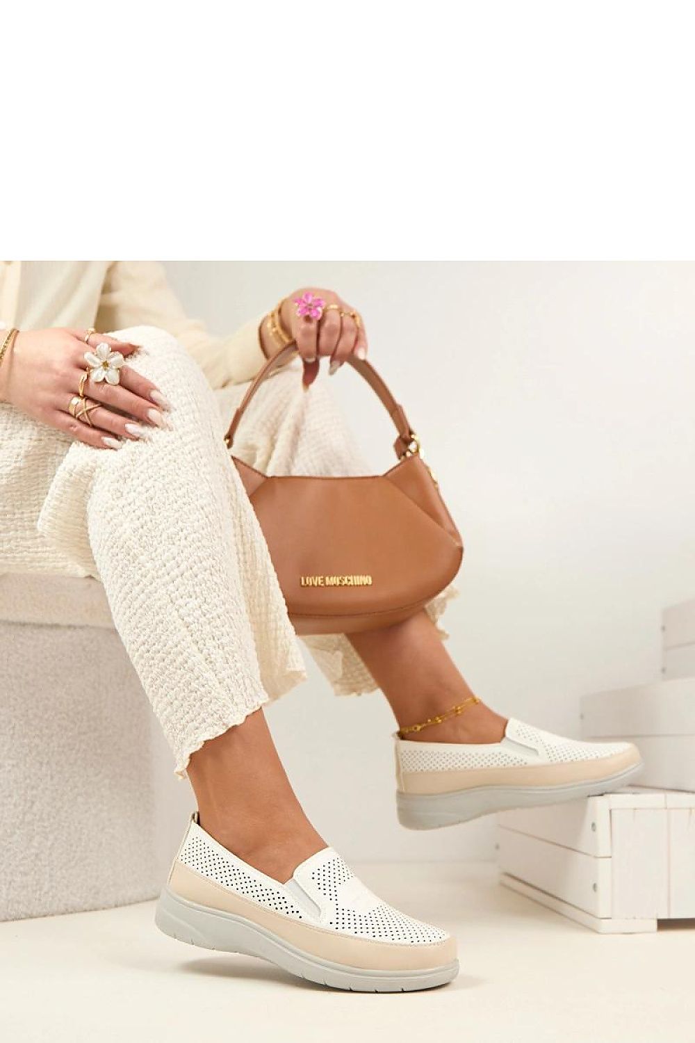  Pantofi model 225602 Solea 