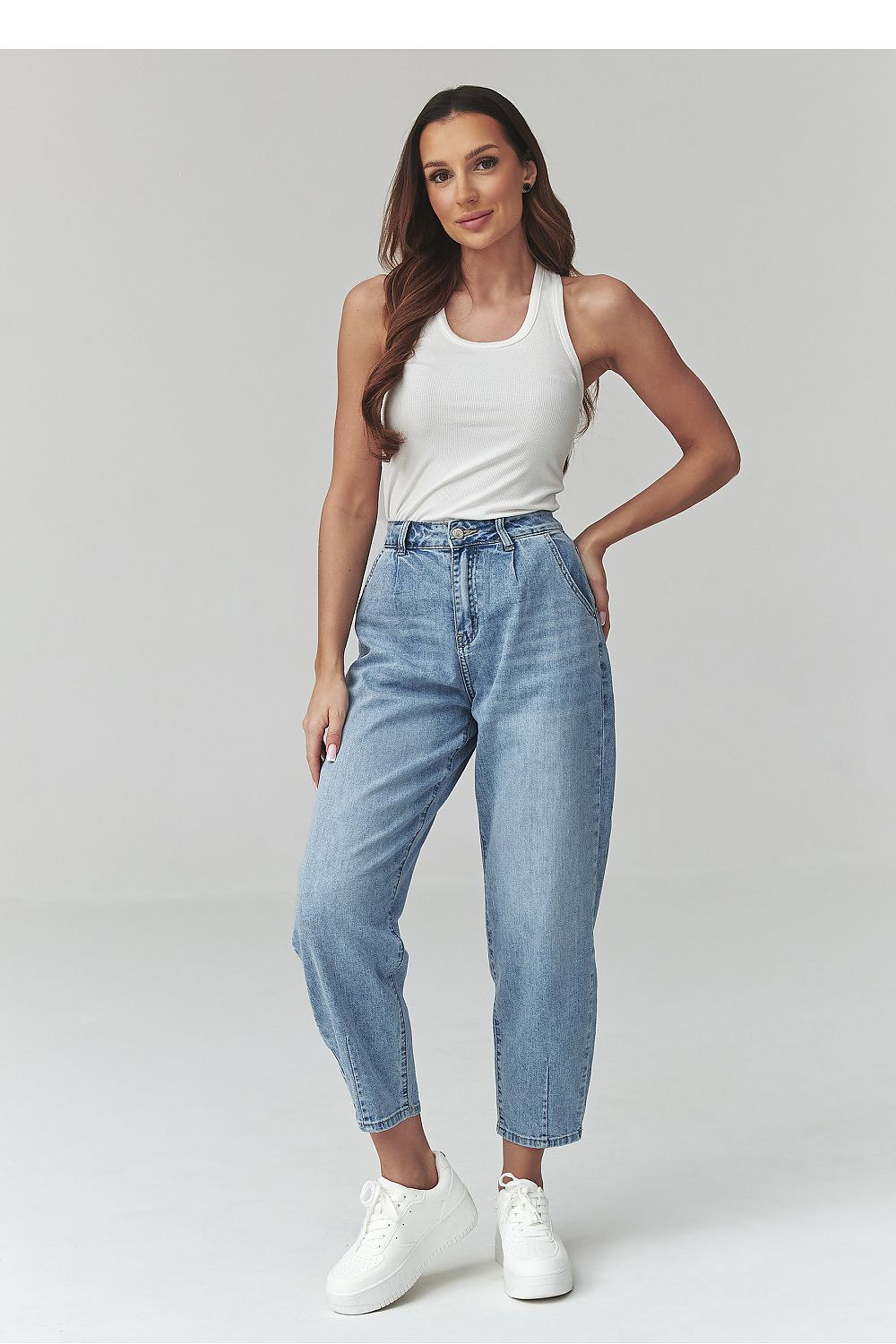  Jeanşi model 225703 Makadamia 