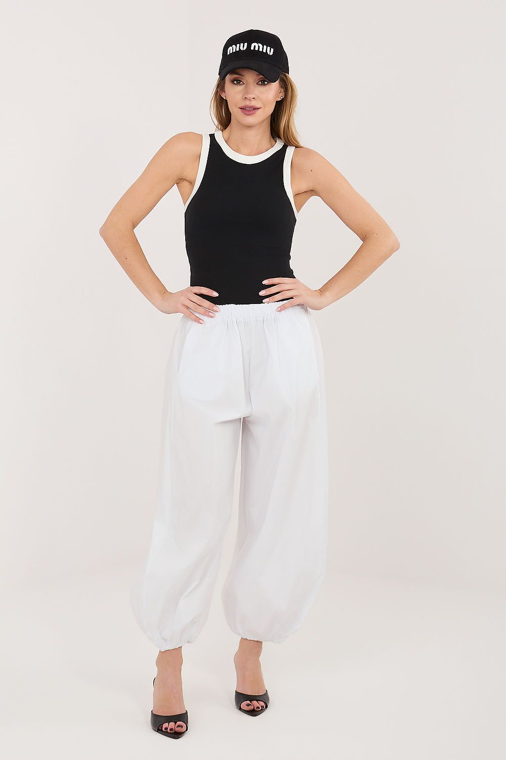  Pantaloni de damă model 225855 Rue Paris 
