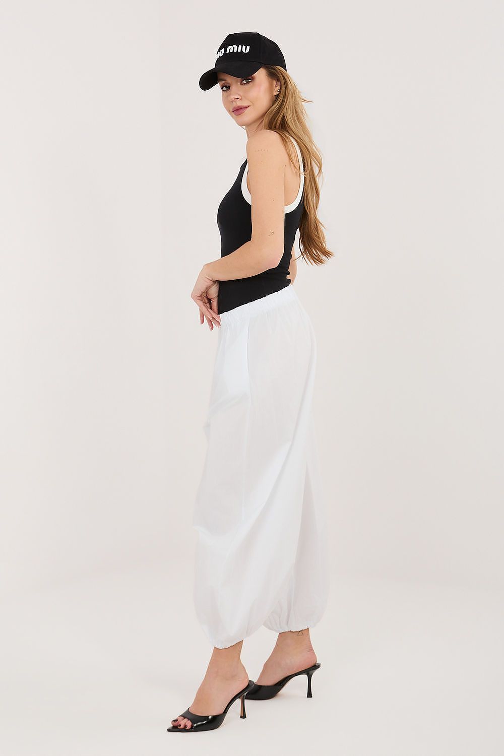  Pantaloni de damă model 225855 Rue Paris 