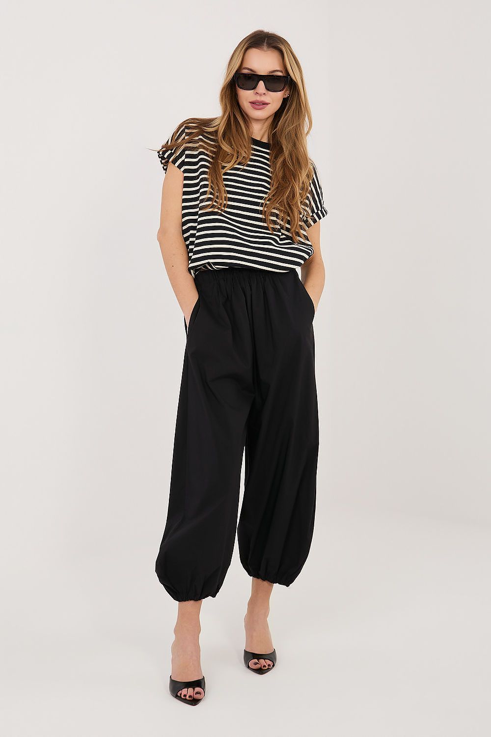 Pantaloni de damă model 225859 Rue Paris 