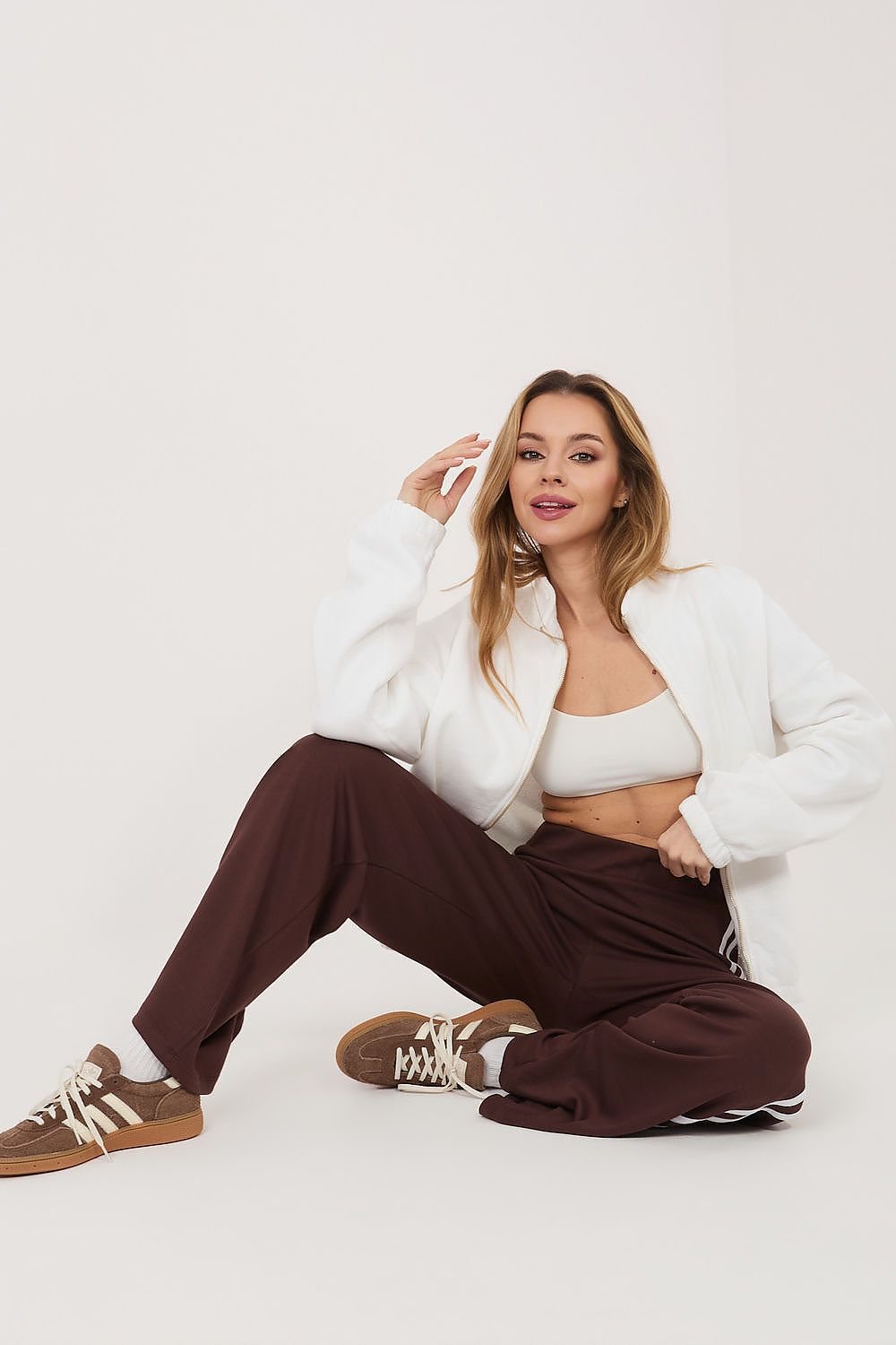  Pantaloni de trening model 226153 Relevance 