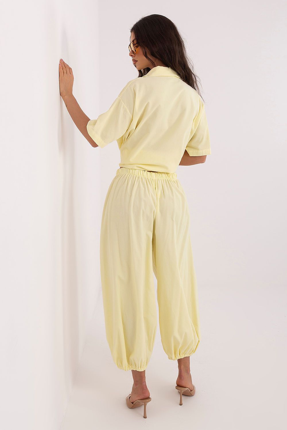  Pantaloni din catifea model 226226 Italy Moda 