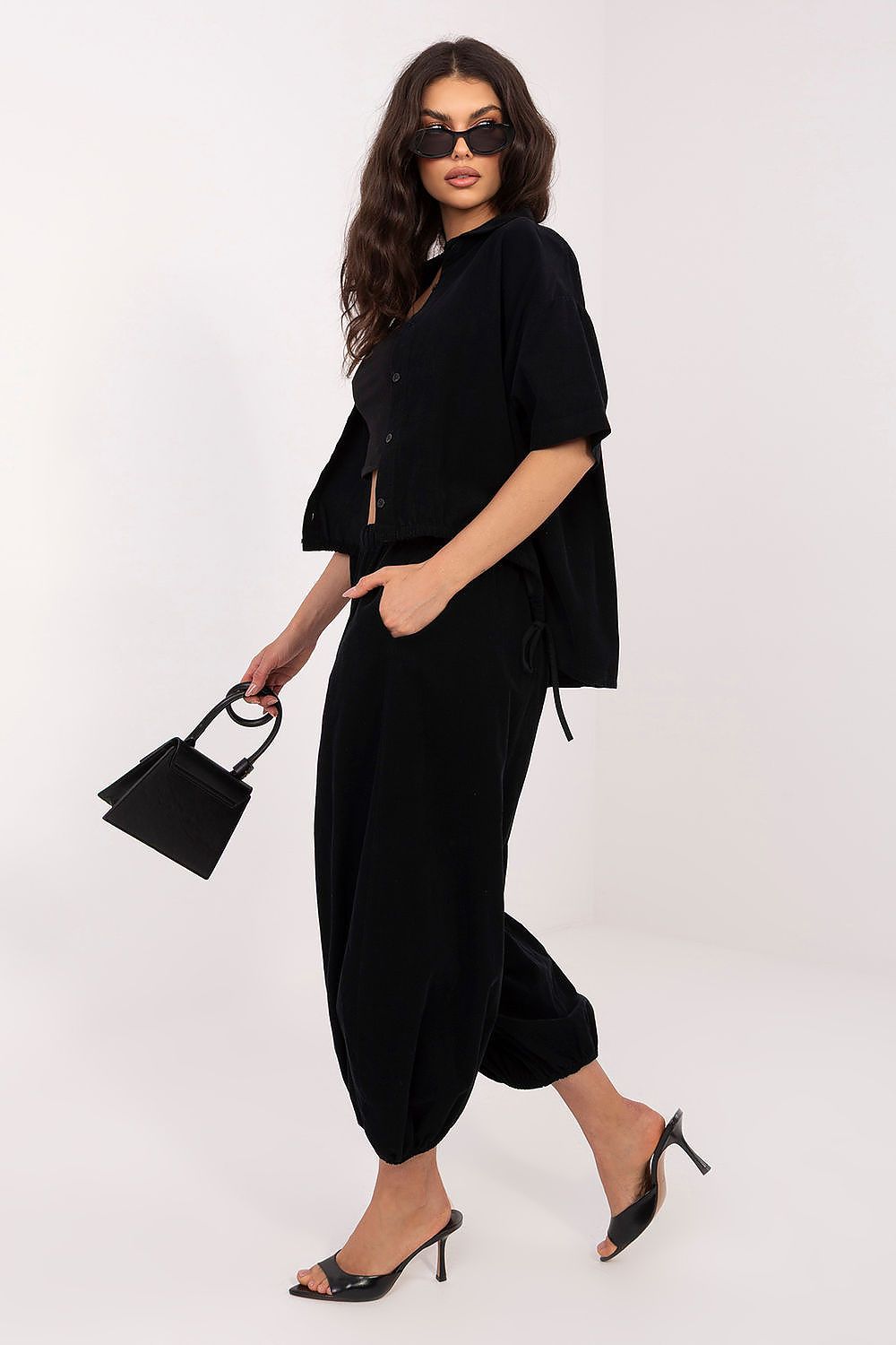  Pantaloni din catifea model 226229 Italy Moda 