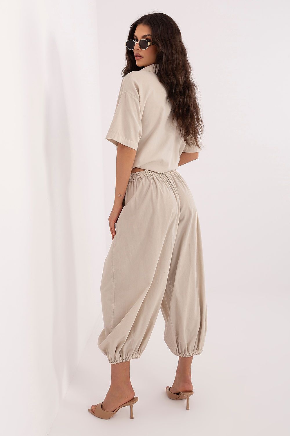  Pantaloni din catifea model 226233 Italy Moda 