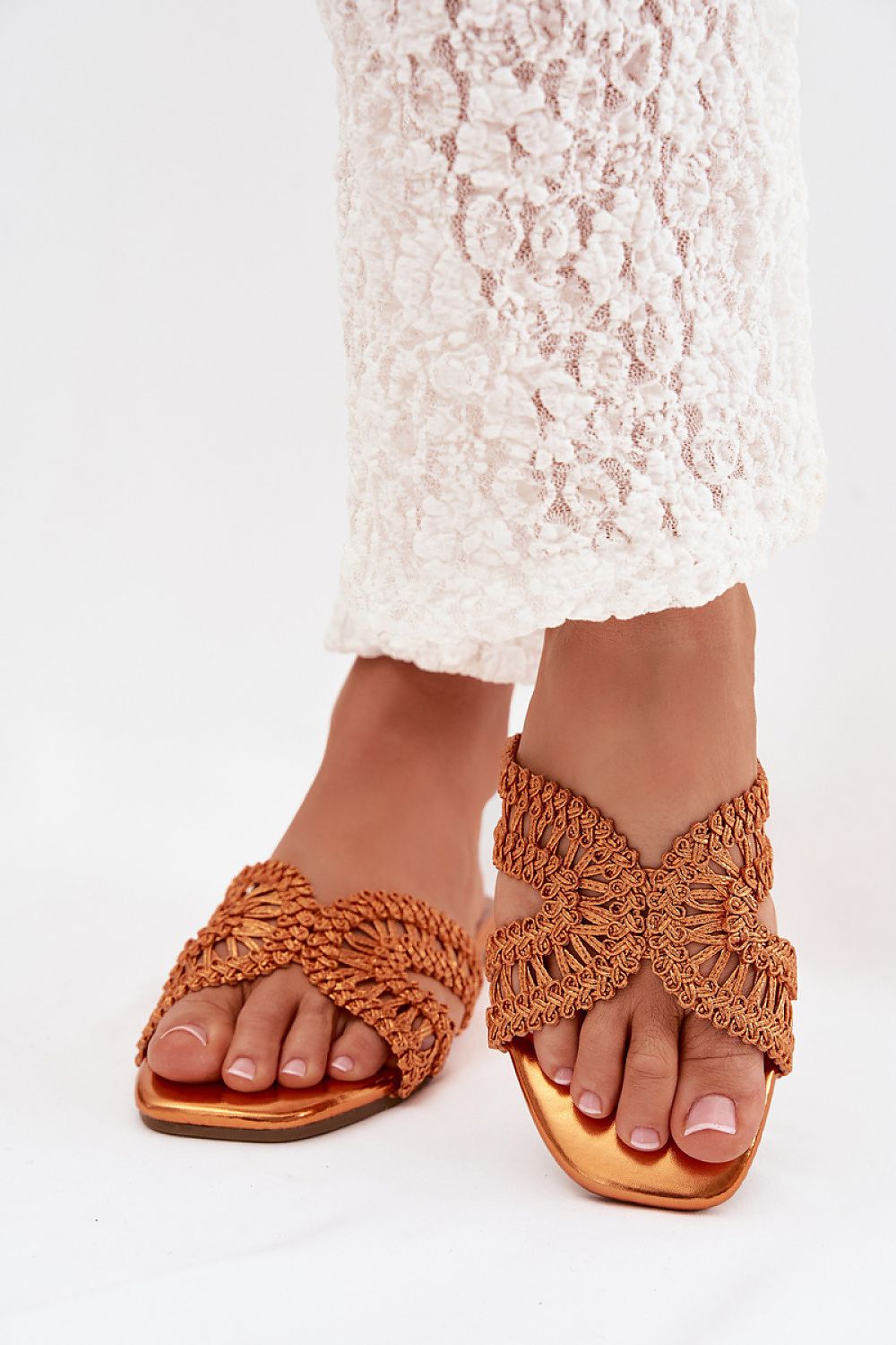  Şlapi model 226353 Step in style 