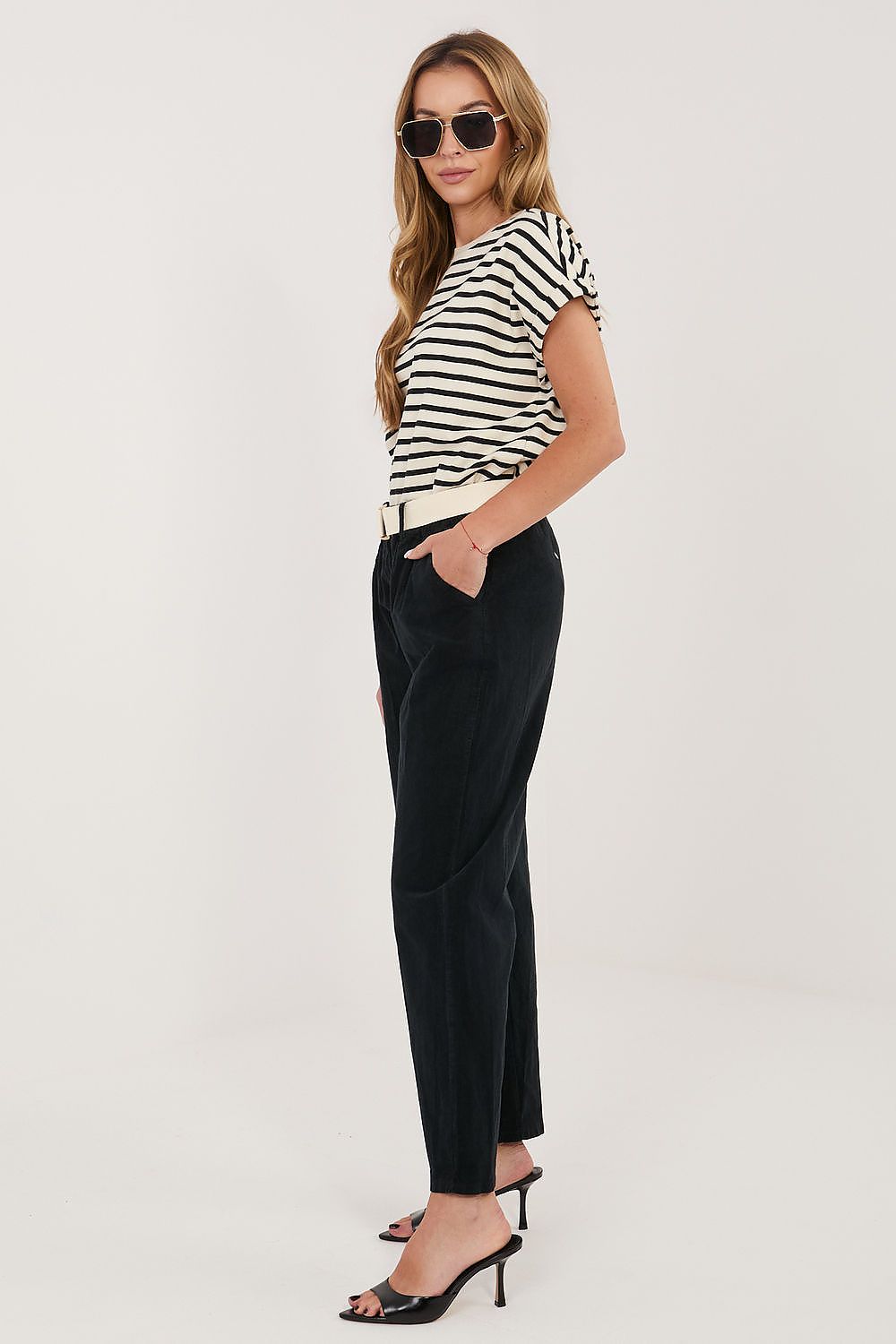  Pantaloni din catifea model 226456 Italy Moda 