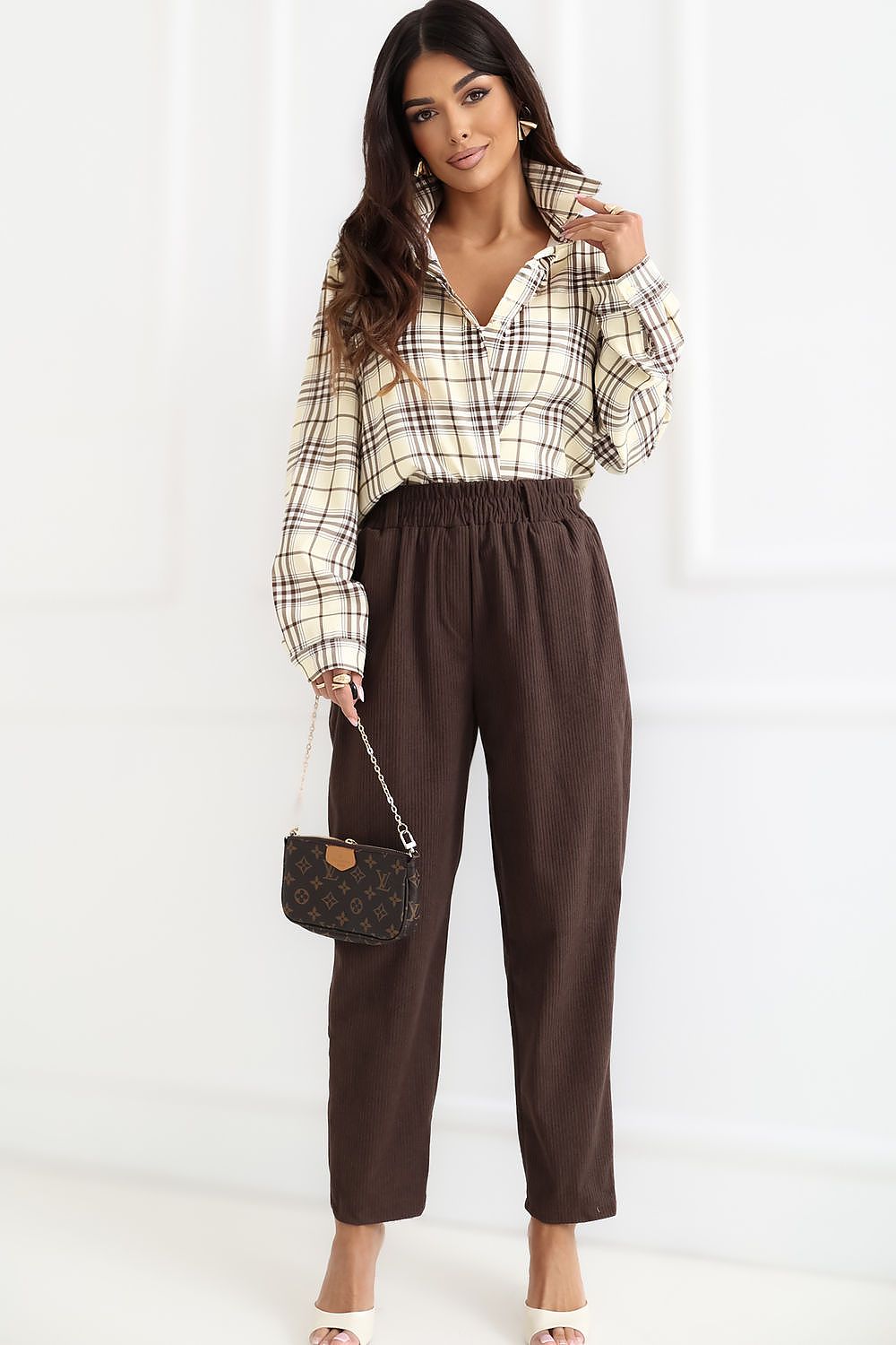  Pantaloni din catifea model 226966 Rue Paris 