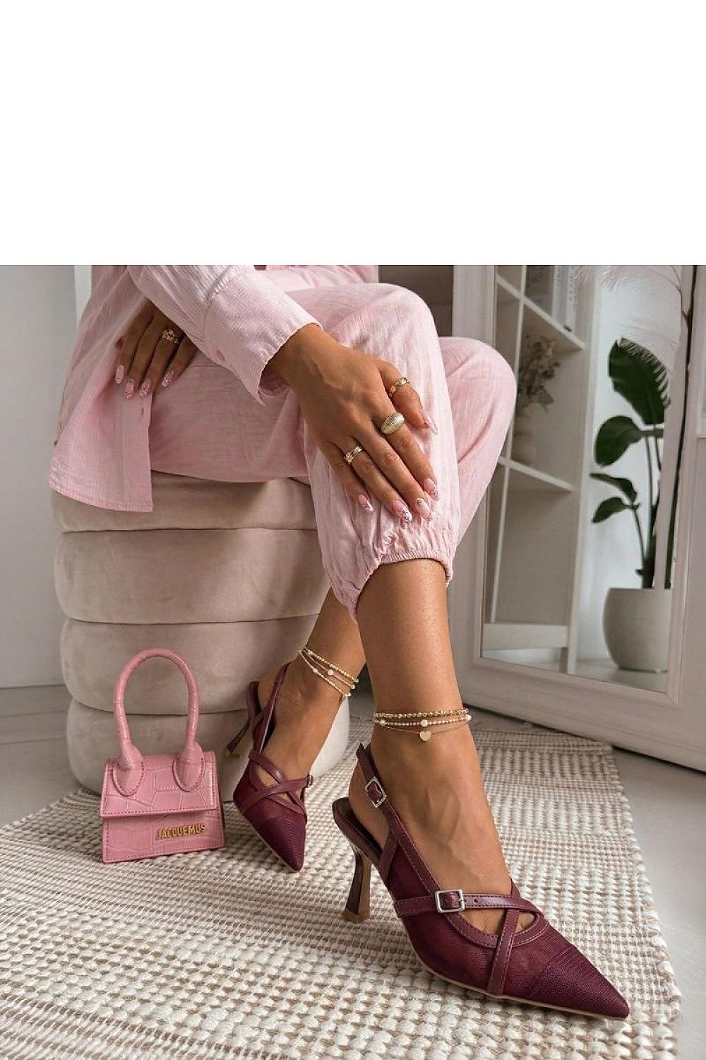  Pantofi cu toc subţire (stiletto) model 227280 Solea 