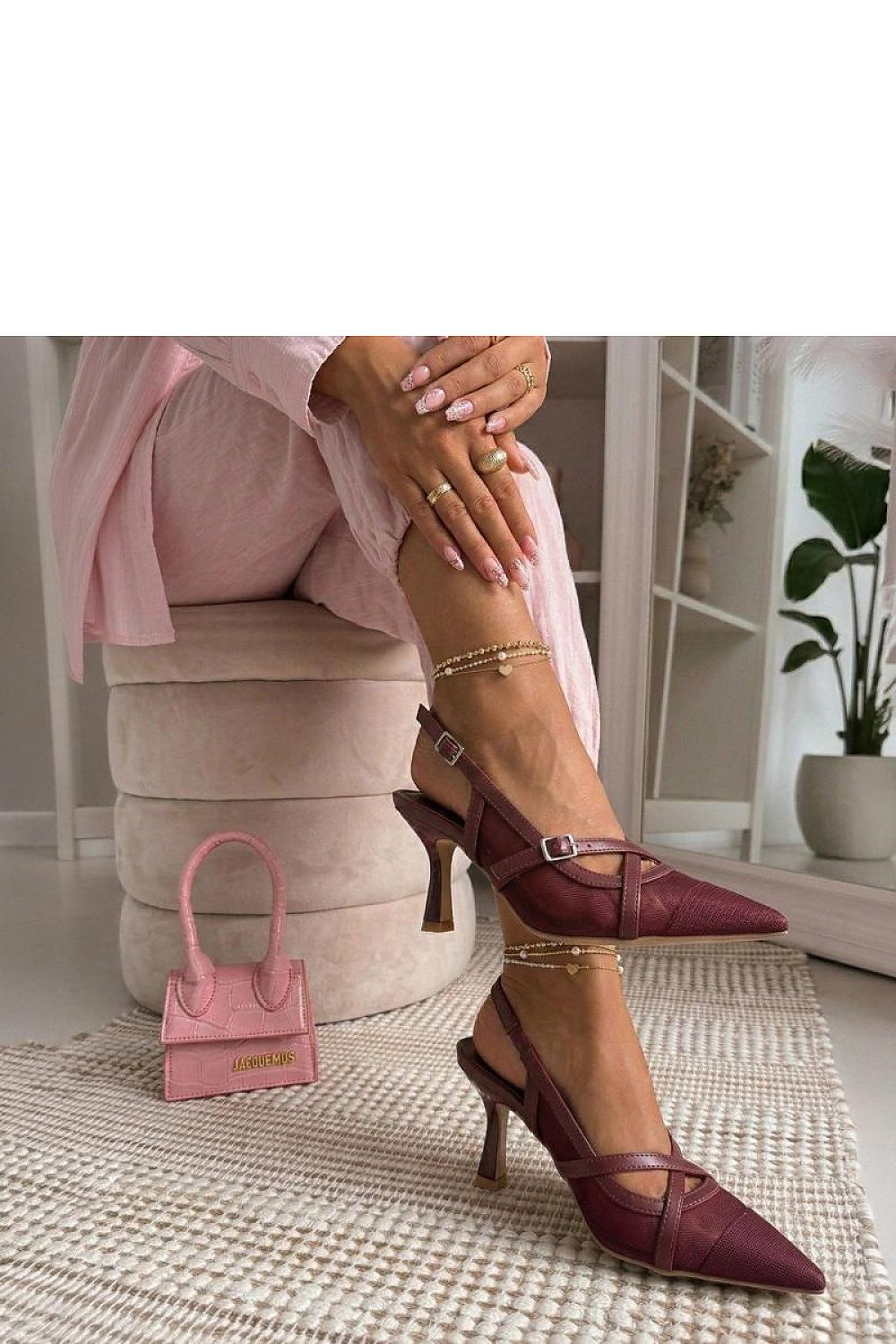  Pantofi cu toc subţire (stiletto) model 227280 Solea 