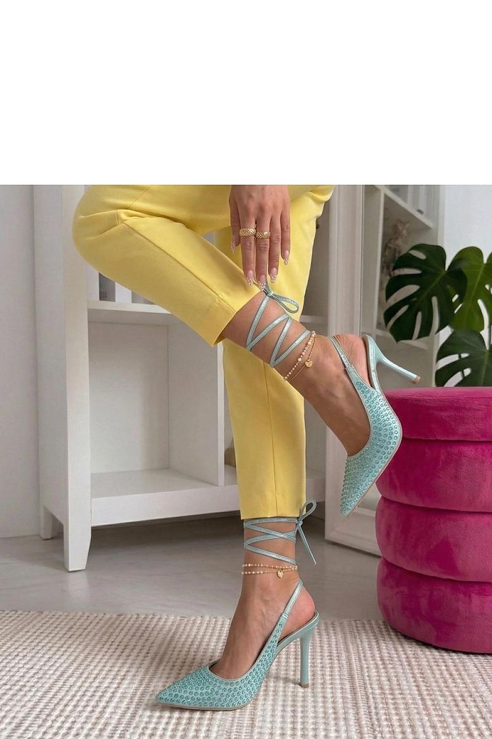  Pantofi cu toc cu şiret model 227284 Solea 