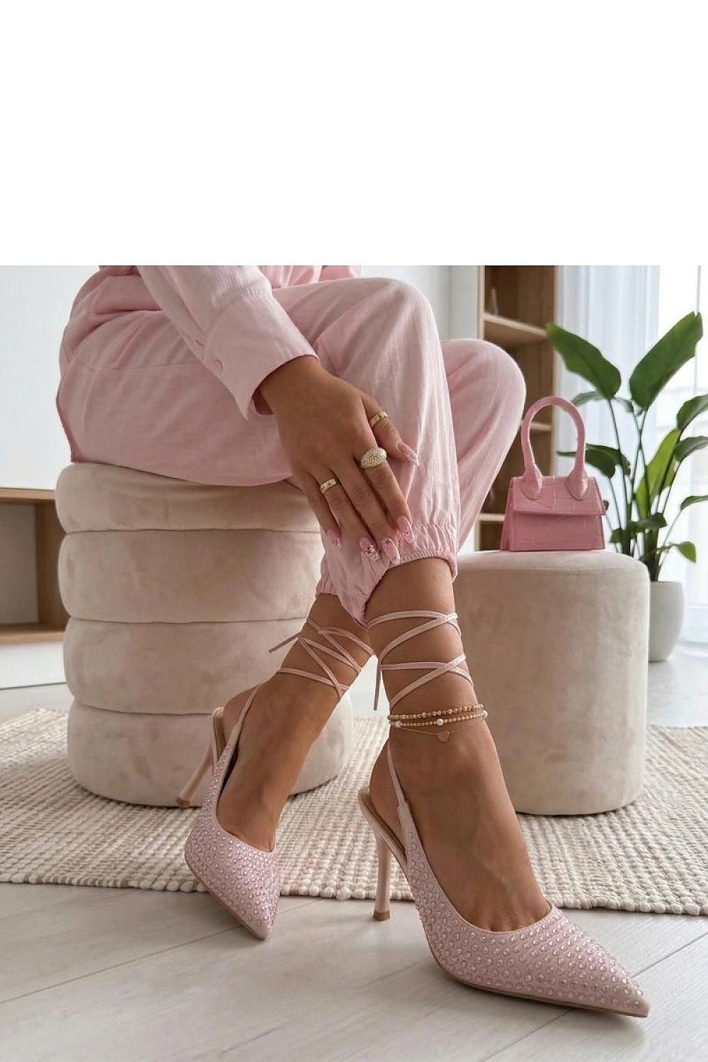  Pantofi cu toc cu şiret model 227288 Solea 