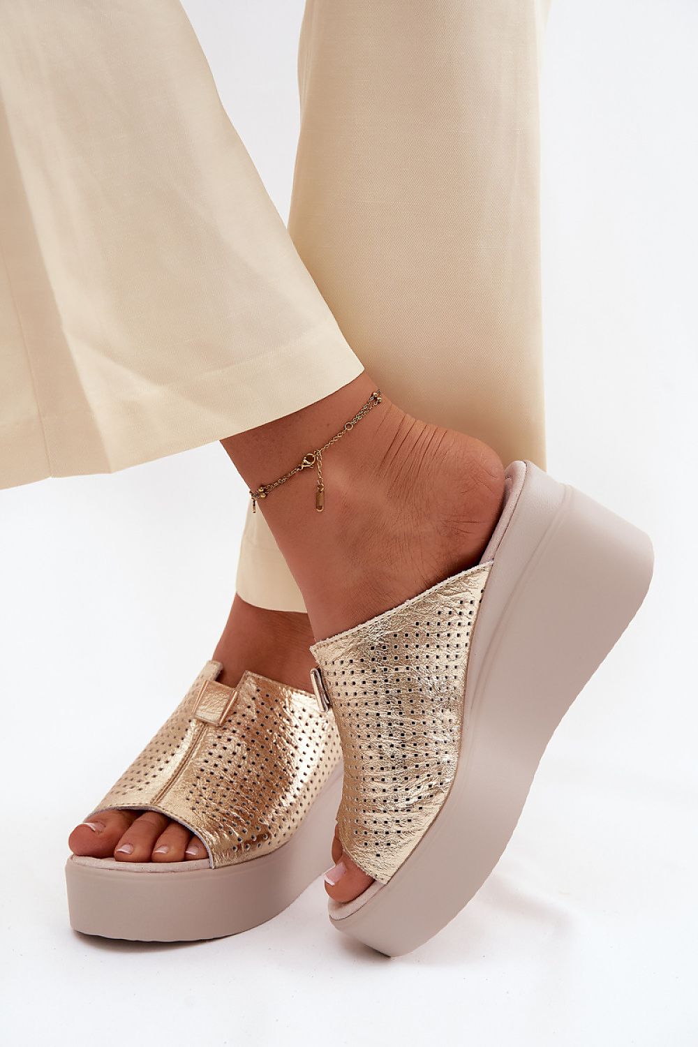  Sandale cu talpă tip pană model 227431 Step in style 