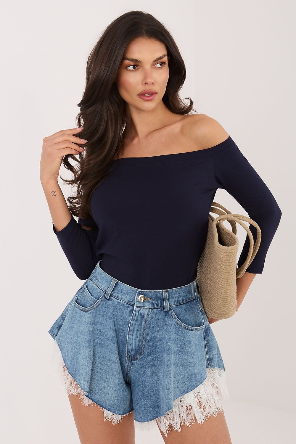  Pantaloni scurţi model 227625 Factory Price 
