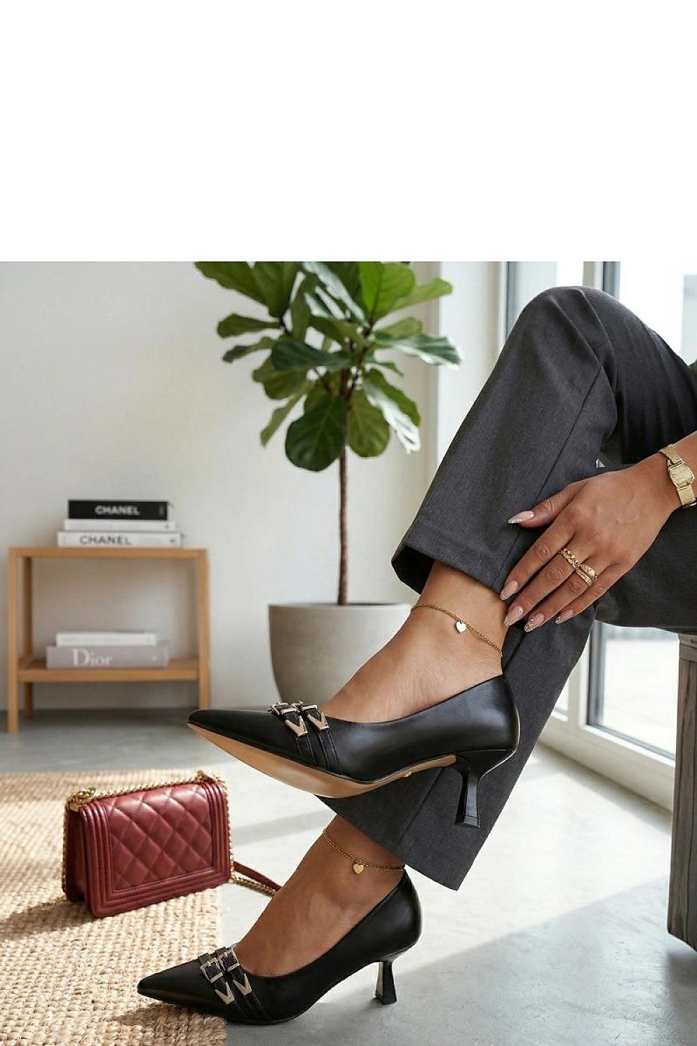  Pantofi cu toc subţire (stiletto) model 227752 Solea 