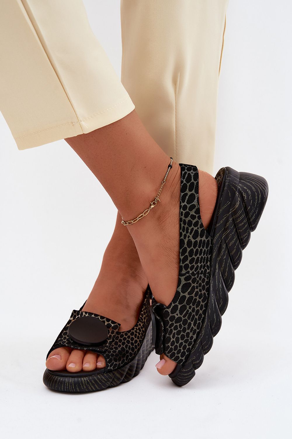  Sandale cu talpă tip pană model 227904 Step in style 