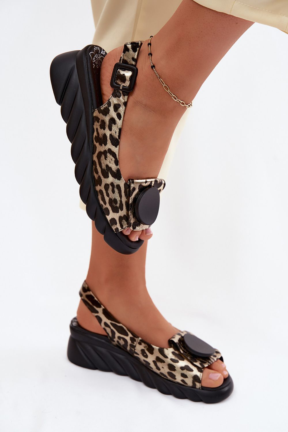  Sandale cu talpă tip pană model 227905 Step in style 