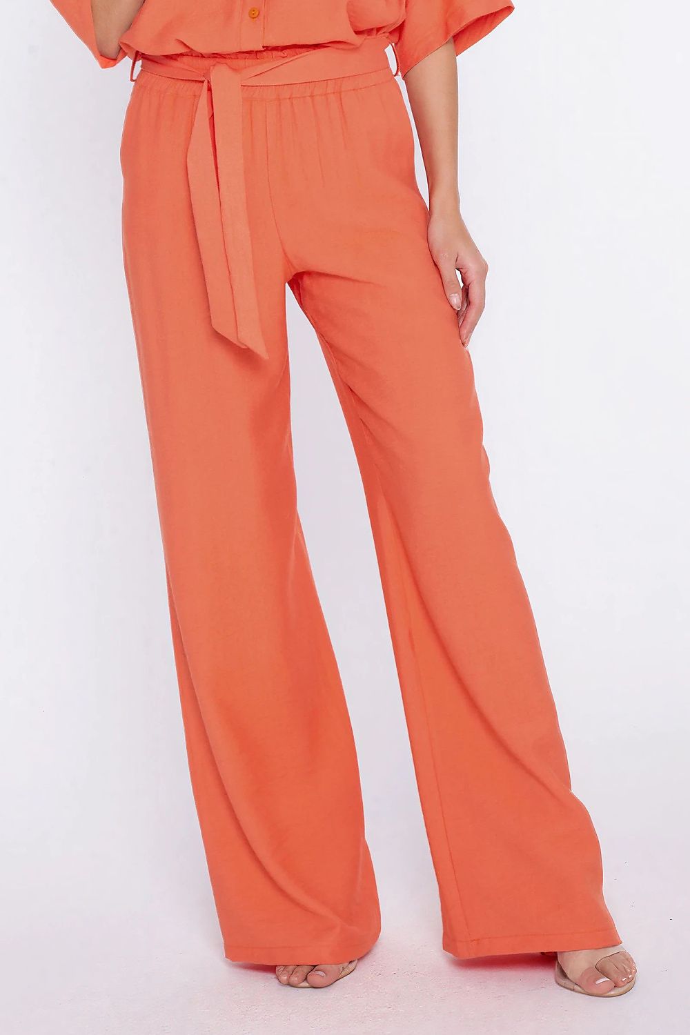  Pantaloni scurţi model 228009 Nife 