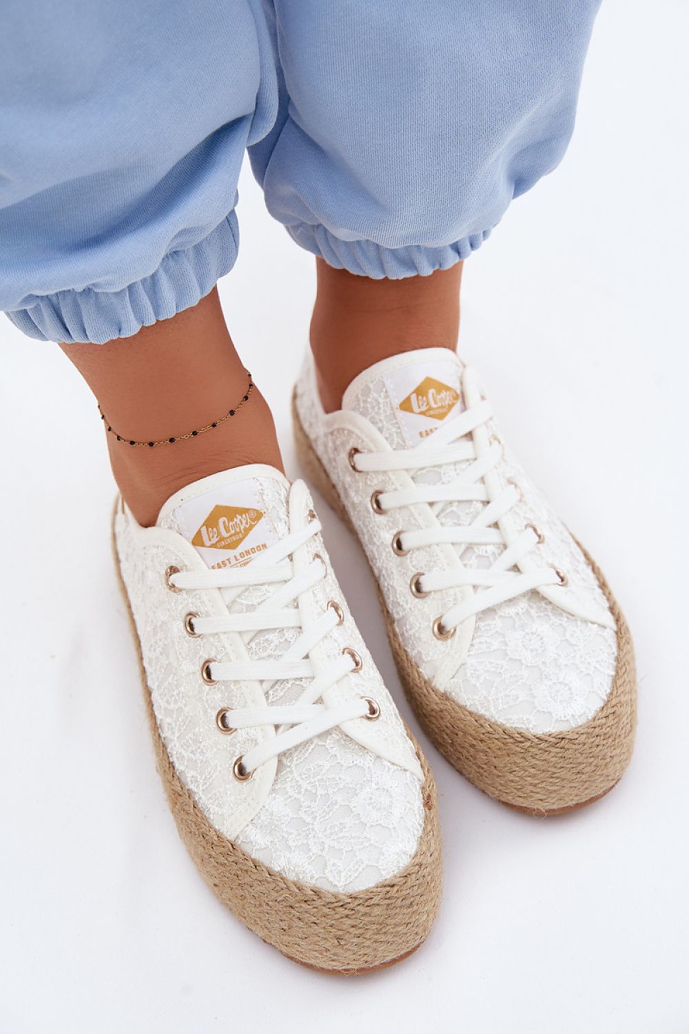  Tenişi model 228096 Step in style 