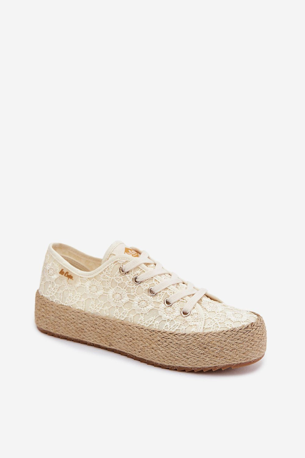 Tenişi model 228097 Step in style 