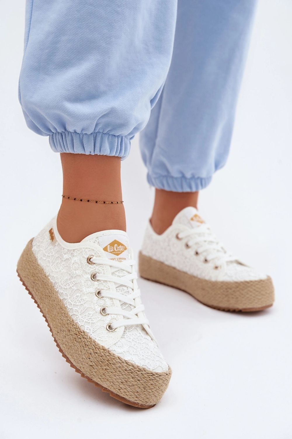  Tenişi model 228096 Step in style 