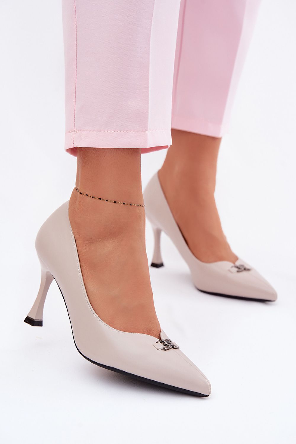  Pantofi cu toc subţire (stiletto) model 228410 Step in style 