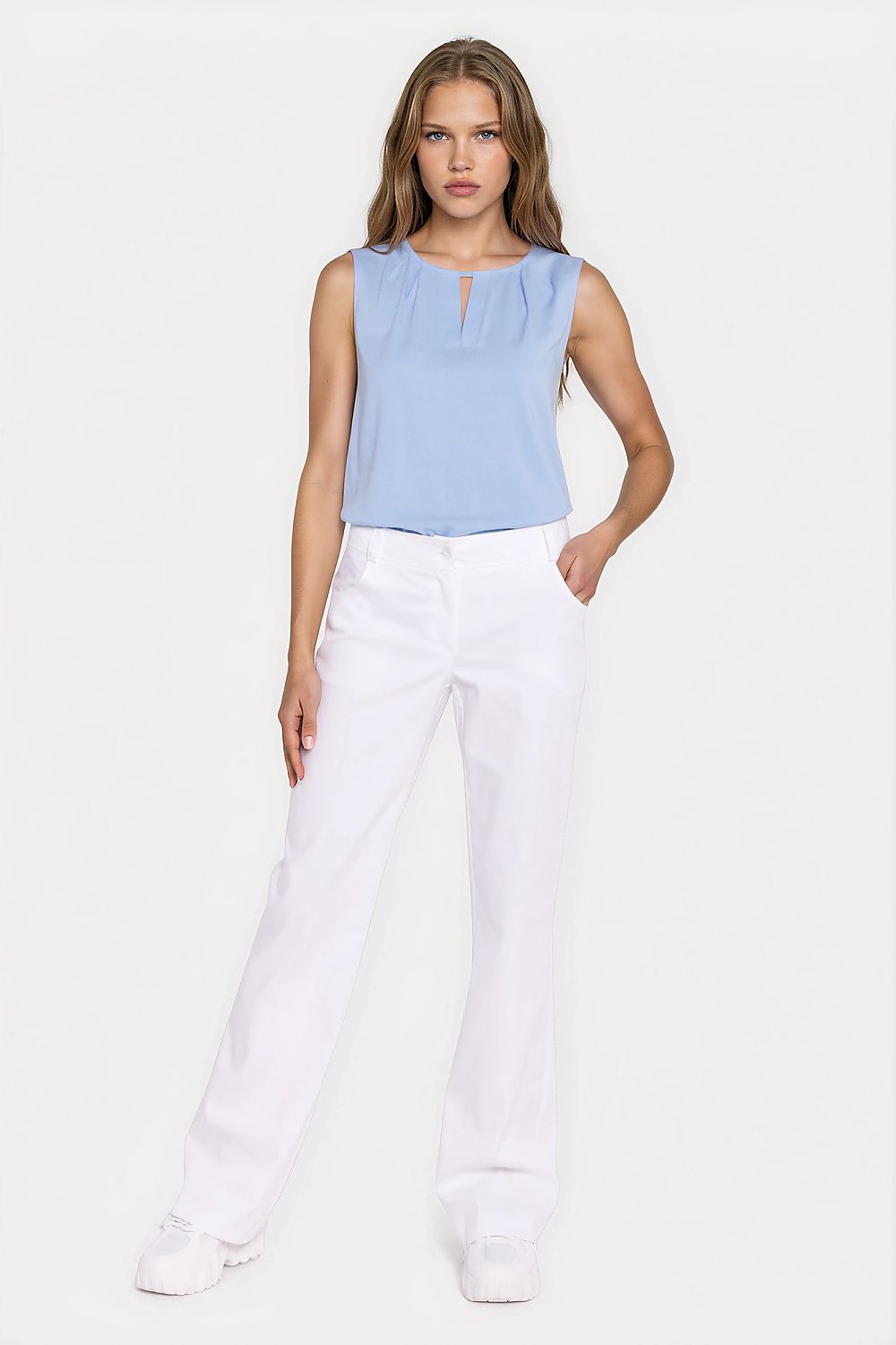  Jeanşi model 228927 Nife 
