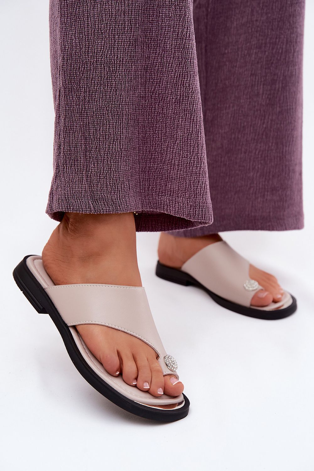  Şlapi cu baretă între degete model 229295 Step in style 