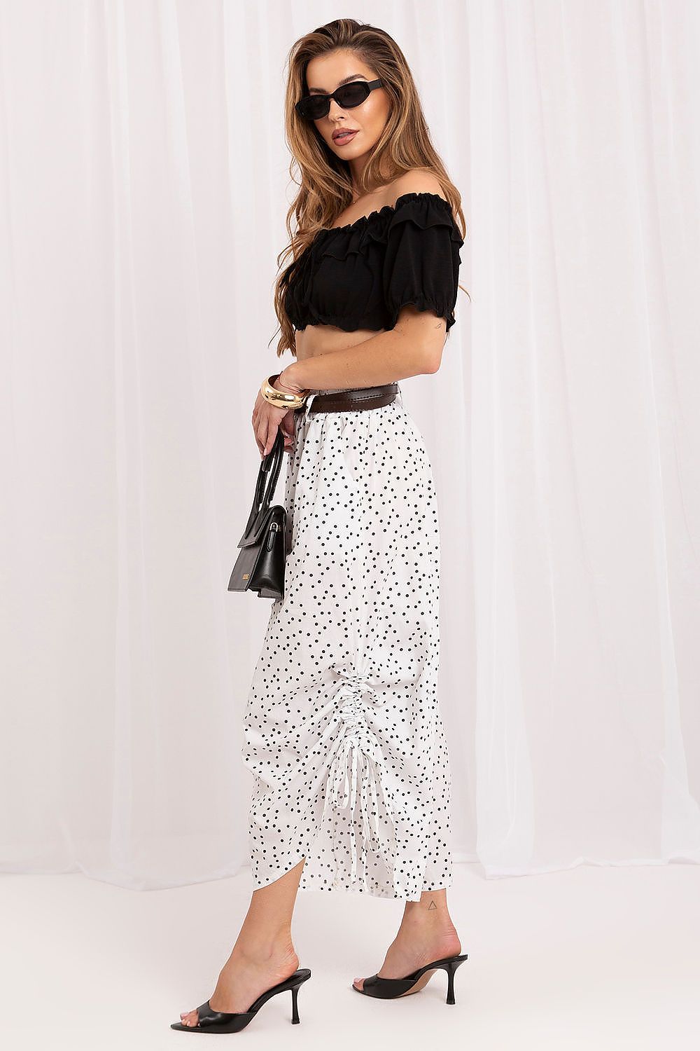  Pantaloni de damă model 229692 Italy Moda 