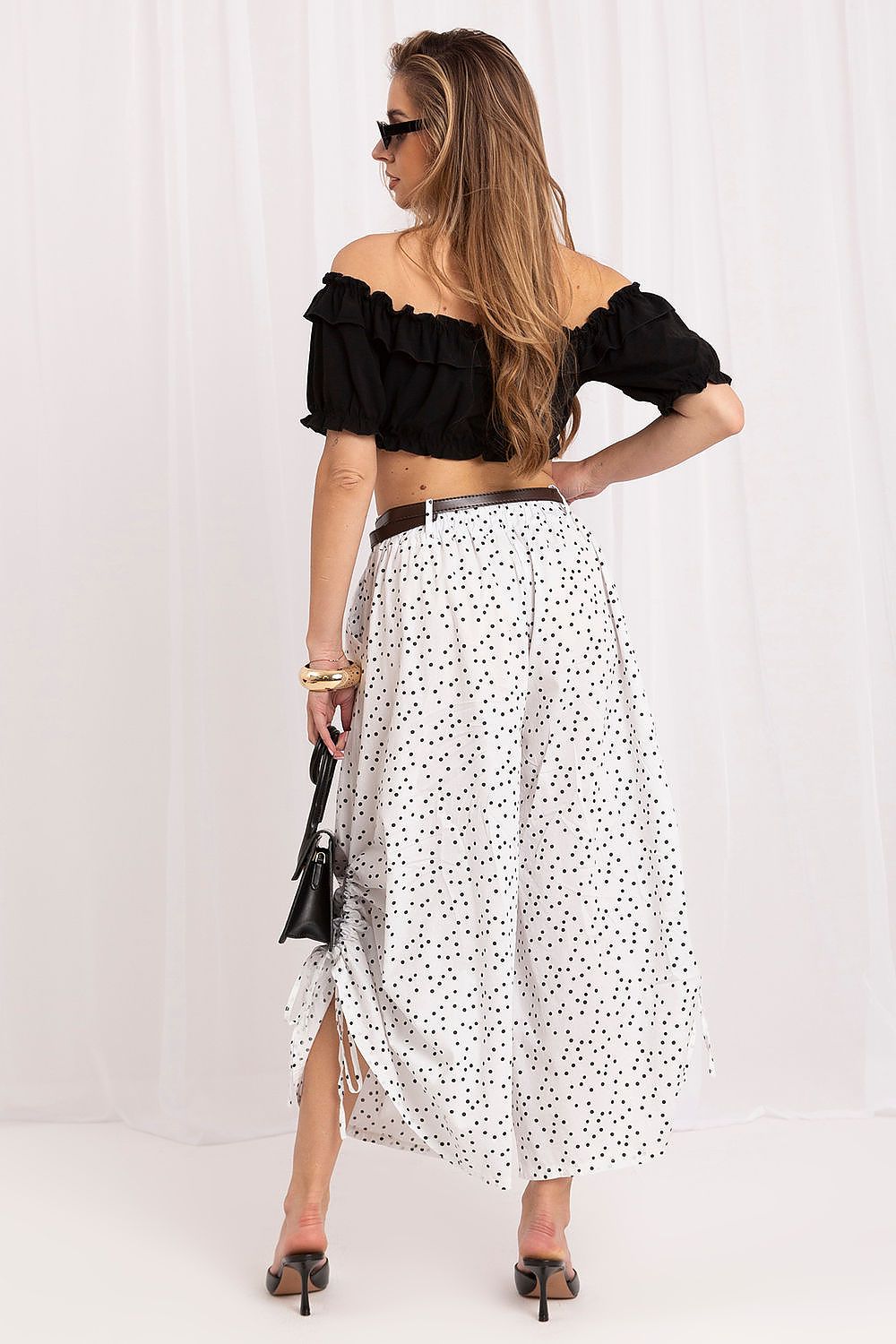  Pantaloni de damă model 229692 Italy Moda 