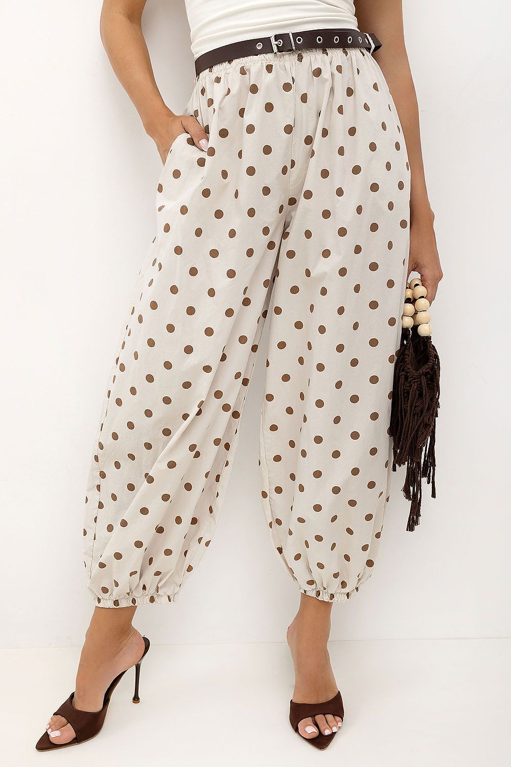  Pantaloni de damă model 229936 Italy Moda 
