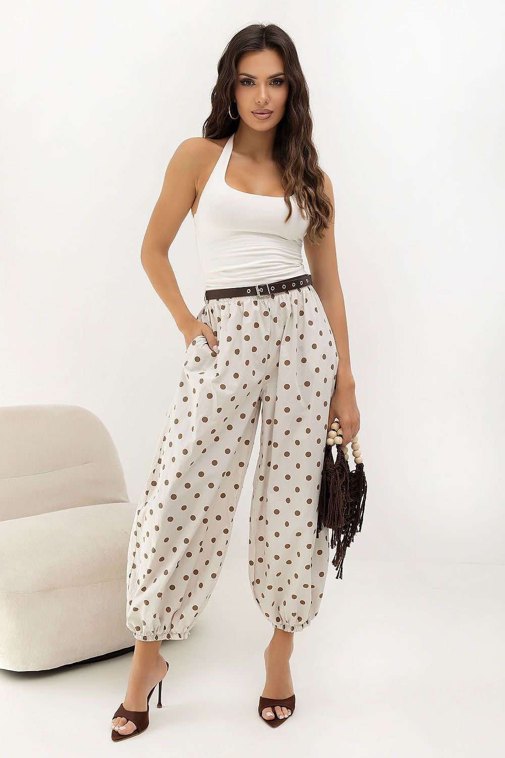  Pantaloni de damă model 229936 Italy Moda 