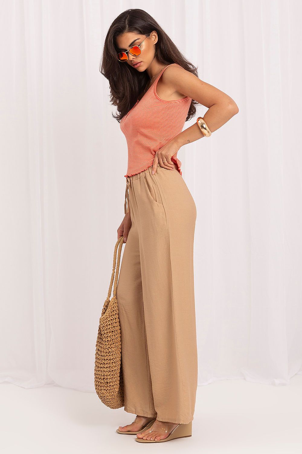  Pantaloni de damă model 229946 Italy Moda 